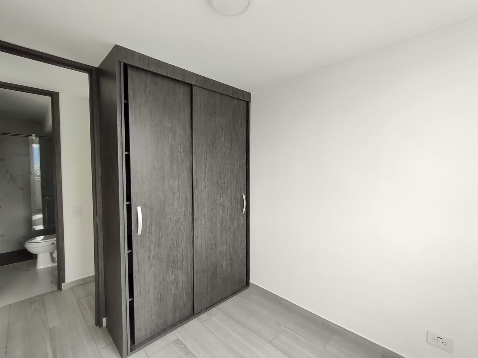 VENDEMOS HERMOSO APARTAMENTO SENDEROS DE MADELENA